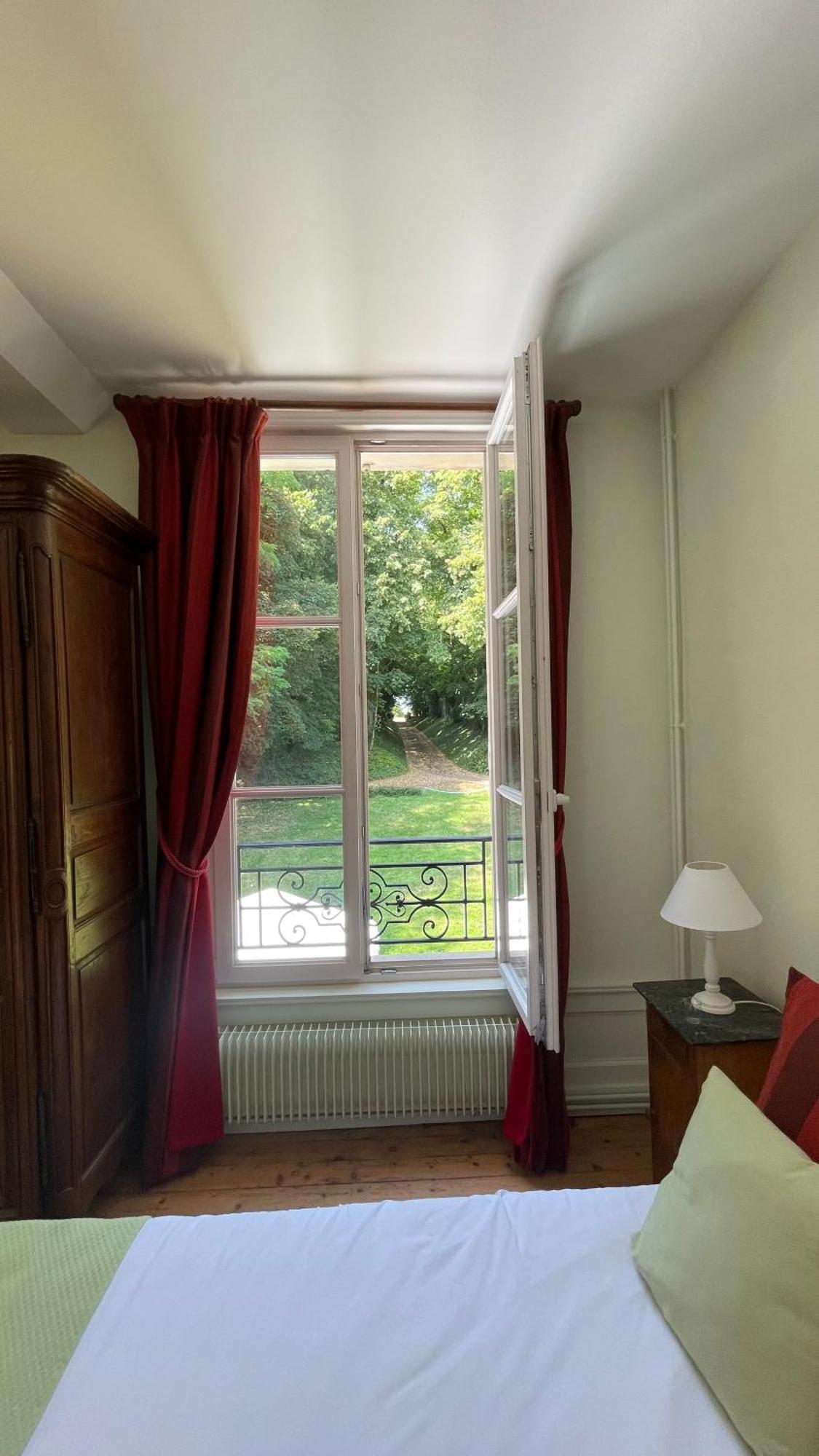 Chambres D'Hotes Du Bas Manoir Bretteville-sur-Odon Dış mekan fotoğraf